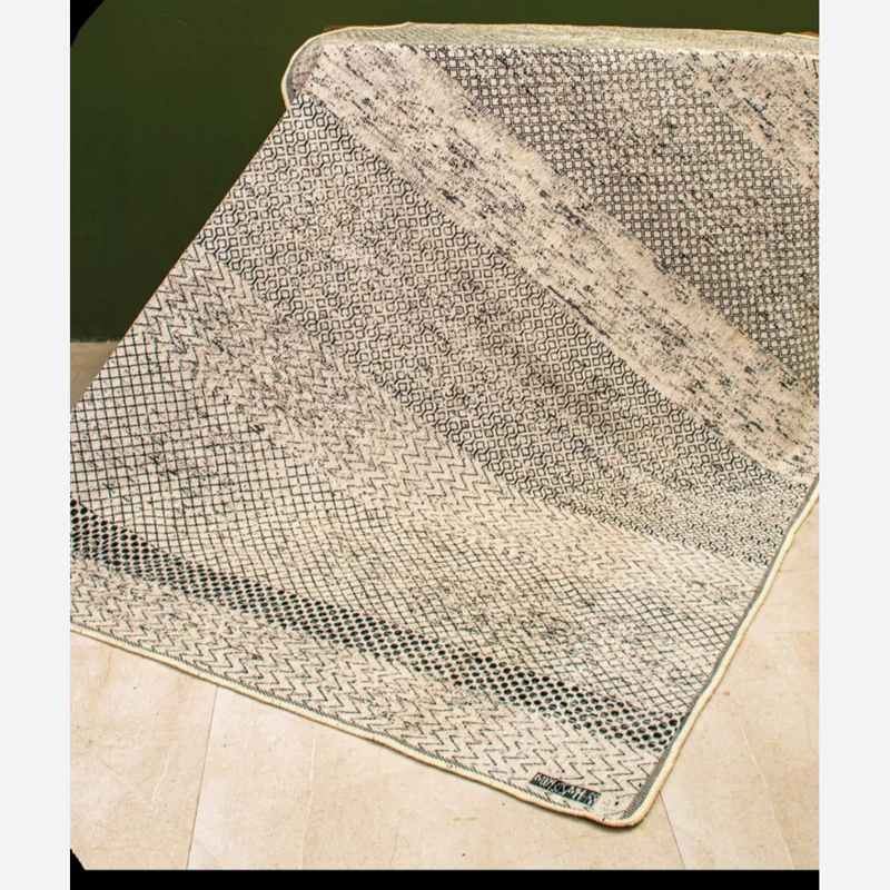 زیرسفره (پس کرایه)